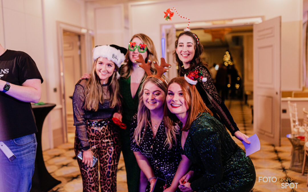Christmas in July: Why the Best Omaha Holiday Parties Start Now